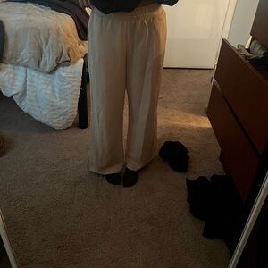 Tanish H&M wide leg sweatpants